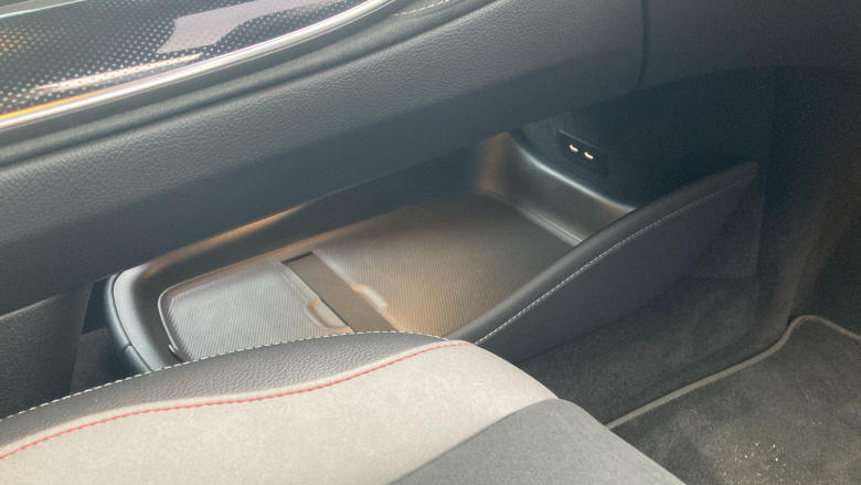 Mercedes-Benz Eqe 350 215kW AMG Line Premium Plus 89kWh 4dr Auto Electric Saloon